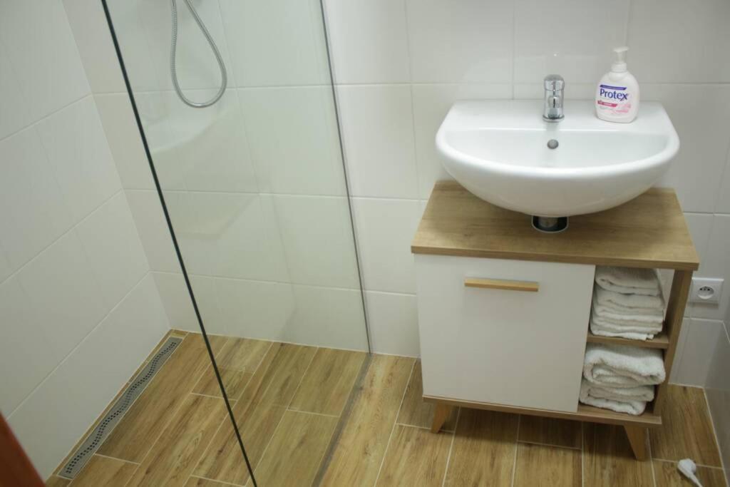 Apartman - Dlhe Diely Lejlighed Bratislava Eksteriør billede